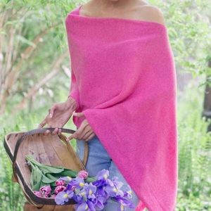 Claudia Nicole CASHMERE dress topper Peony Pink